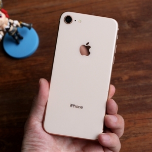 Ӧ���й����ۣ�ƻ�������ǽ�iPhone����Ӹ�ʿ��Ǩ��