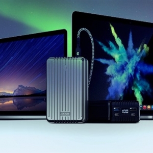 27000mAh����+100W����ĳ�籦