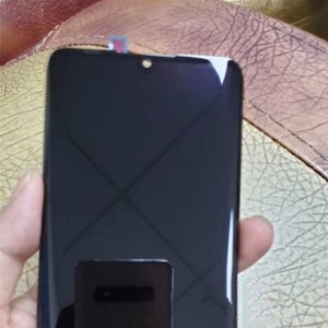 ��ΪP30 Proǰ����ع⣺����˫����ˮ����