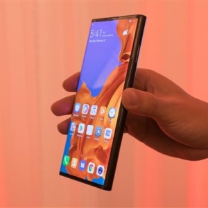 ��ΪMate X���ڼ�����������һ���۵����ֻ�