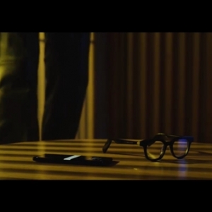 ɧ�������ˣ���Ϊ�����׿�EyeWear�����۾�