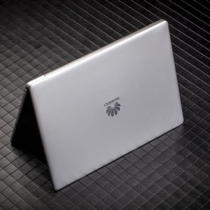 �׷�3999Ԫ���˴�i3�°滪ΪMateBook 13����