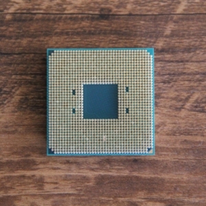 ���¶�������U AMD����300ϵ��APU�ع�