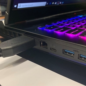 ��̨ʽ��ȫ��5GHz i9-9900K�Ĺ�����Ϸ����