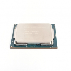 �������ˣ�Intel���ϸ�AMD�ڹ����ϲ������