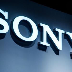 �����ֻ�����������ͷ��