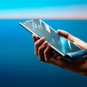 һ������ع� Ħ������Razr 2019���а�����