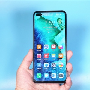 ��ҫV30 PRO������������ҫ5G�콢��