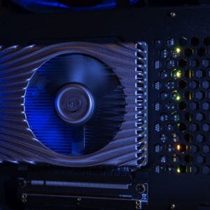 Intel DG2���ܼ������ع⣡7nm���ռӳ�