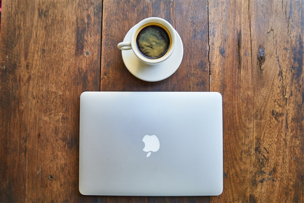 Intel���ҹ�������������APU����macOS��ƻ����AMD������Ҫ��һ����