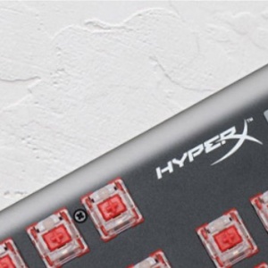 ��������רҵ�ָ� HyperX��ԴRGB��Ϸ��е������������