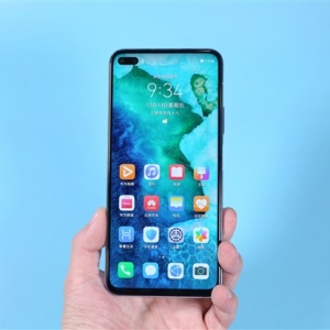 ��ҫV30�״ιٷ����ۣ���ϧ�Ǵ��ڿ���