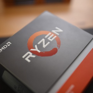 AMD����Zen3�ذ����������ֿ�����
