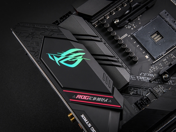 ��˶11��B550���弯�����У������ֲ���ǧԪ