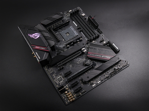 ��˶11��B550���弯�����У������ֲ���ǧԪ