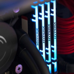 �ȶ�������ƽ̨ HyperX�߶��ڴ�ɳ�����