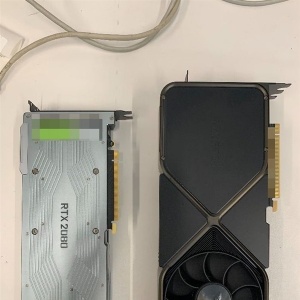 ���ص��ϻ� RTX 30�׷�12�븨������ӿ�