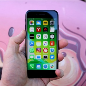 iPhone SE Plus��׼���У�ƻ�����������