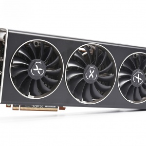 AMD������Ѫ����������Σ��8����������13%