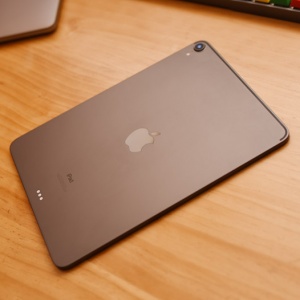 ƻ���°��귢��M1�ӳֵ�iPad Pro mini