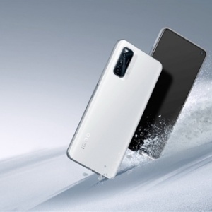 ����870+LCDֱ������iQOO Neo5�������ۼ۲�����ǧ