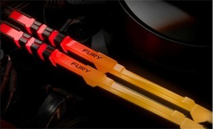  ����;��δ�� Kingston FURYȫϵ��Ʒ���п�� 