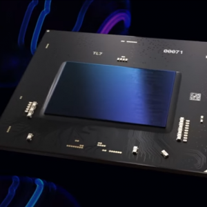 Intel��Ϸ�Կ�ƴ�� ����û�׾��泬Ƶ