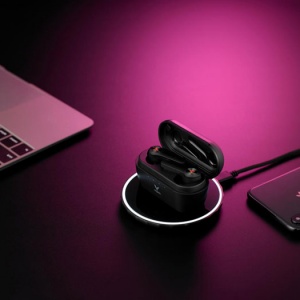 ���ӳ�+Qi���߳䣬�װ�VM700S����������Ϸ������Ƶ