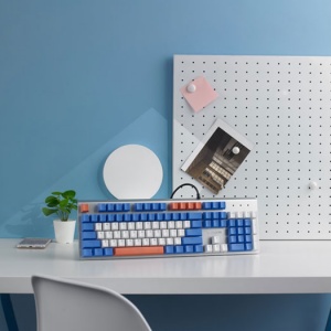 IP68������Ϳװս�� �װ�V530��ˮ������Ϸ��е��������