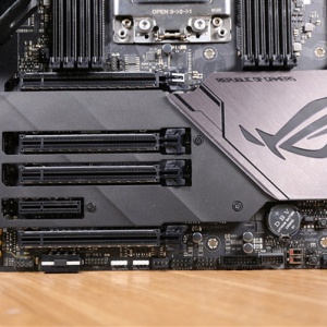 PCIe 4.0�����ռ���PCIe 6.0��׼�������