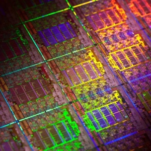 ��AMD������̨����3nm Zen5����������30%