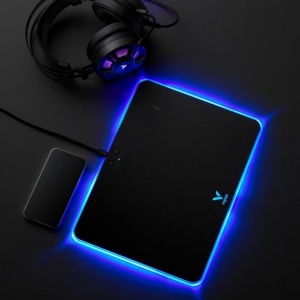 �Ӿ�ʢ��  �װ�V10RGB�òʱ������߳����Ϸ���Ӳ��ͼ��