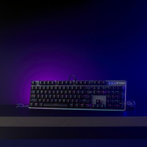 RGB���⣬�ɽ�ˮ���װ�V520RGB�Ͻ��òʱ����ˮ��Ϸ��е��������