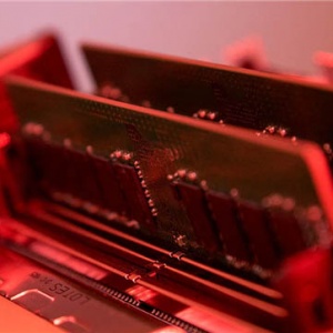 DDR3ڴӿ˳ʷ̨ҵһĩֹͣӵ