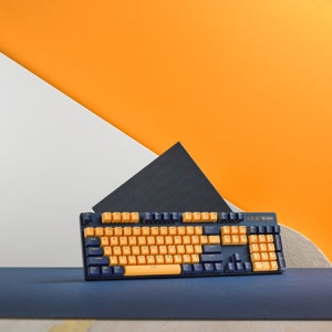 ������5̨�豸 �װ�V500PRO��ģ��ε���Ƴ�������Ϸ��е����ͼ��