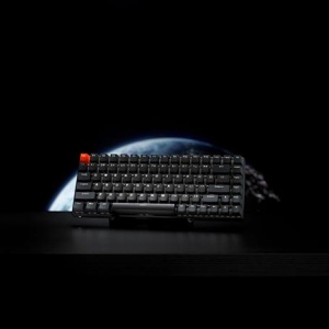 75%���У��װ�V700-8A�����߰��ģ������Ϸ�����е��������