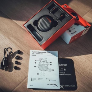 ����ʽ���鳩�氵������ HyperX��ȸTWS�����߶���