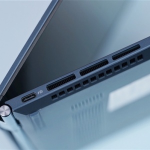 AMDذUSB4ڽ