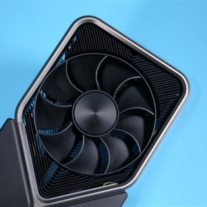 RTX 4080���������������Ĵ�80W
