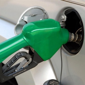 ���ڵ�12�ǣ�����24:00�ͼ۵���������һ��໨7���