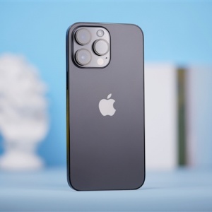 iPhone�ֱ�ǿ�ˣ�ƻ��iOS 16.4��ʽ�淢��������ͨ�����롢�Ż��������