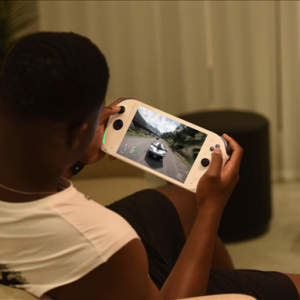 8��Zen4+��ǿ���� AOKZOE�ƻ��ڳ2TB��ɵ�8000Ԫ����