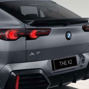 ƱSUV¿X2ʽУṩMܰ泵