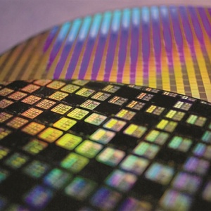 Intel 18Aˣ΢ʽµ ȸ衢ӢΰҲҪ