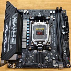 AMDƽ̨׿B850㡰塱PCIe x16װڱ