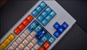 KEYMOJI�ɵ��ﰲ����ͼ����͸��ñ����