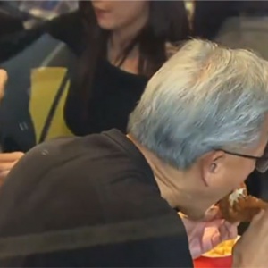 ����ѫ�������F�Լ��� NVIDIA�������ں�������26��öGPU