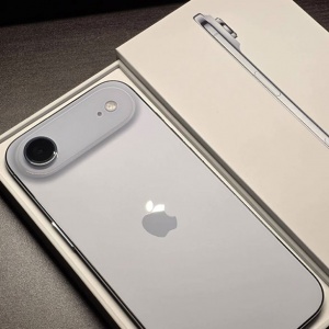 iPhone Airͻ��2500Ԫ �й����۲����ˣ�����ƻ���˲��