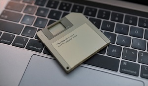 �������̵�Ӳ�̺У�����˼����Ӳ�̺п���