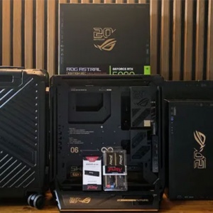 ��˶7.7��Ԫ20������װ������Ŀǰ��RTX 5090����˵ķ�ʽ